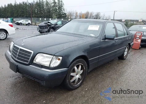 1998 Mercedes-Benz S 420 z USA, uszkodzony, nr VIN WDBGA43G8WA403317